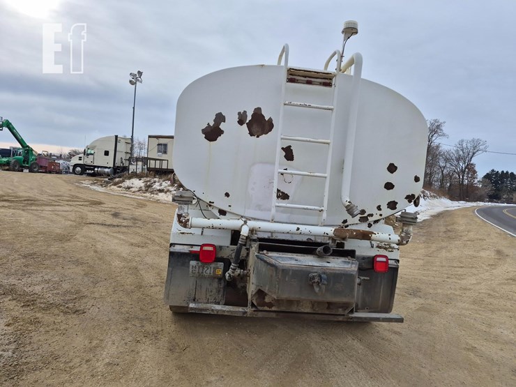 kenworth-t330-image-15