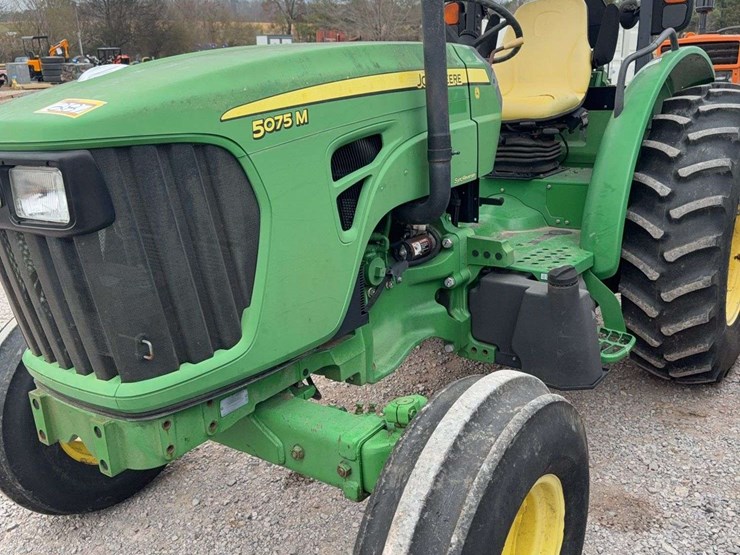 john-deere-5075m-image-11