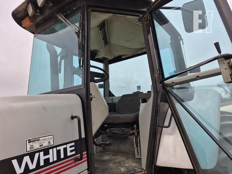 agco-white-6144-image-17