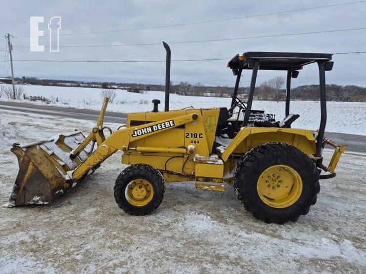 deere-210c-image-13