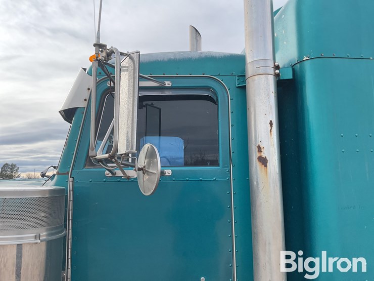 peterbilt-379-image-15