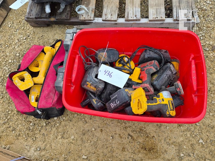 hand-tools,-chargers-image-1