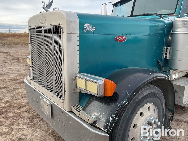 peterbilt-379-image-11