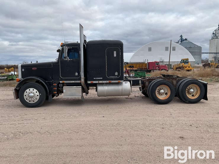 peterbilt-379-image-8