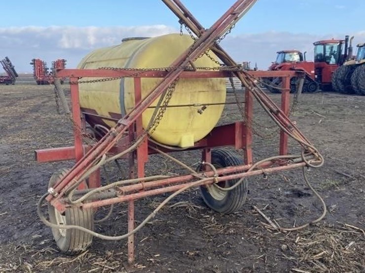 300-gallon-sprayer-image-2