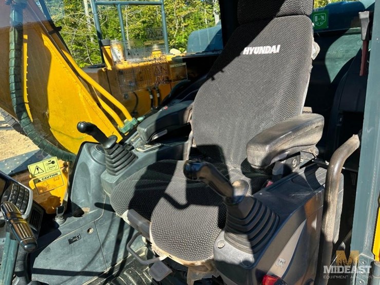 2019-hyundai-hx160l-image-31