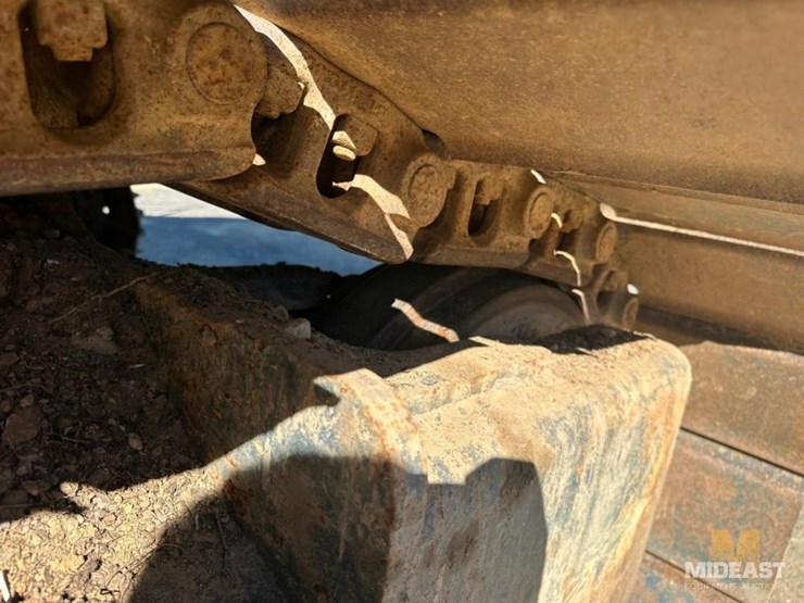 2019-hyundai-hx160l-image-17