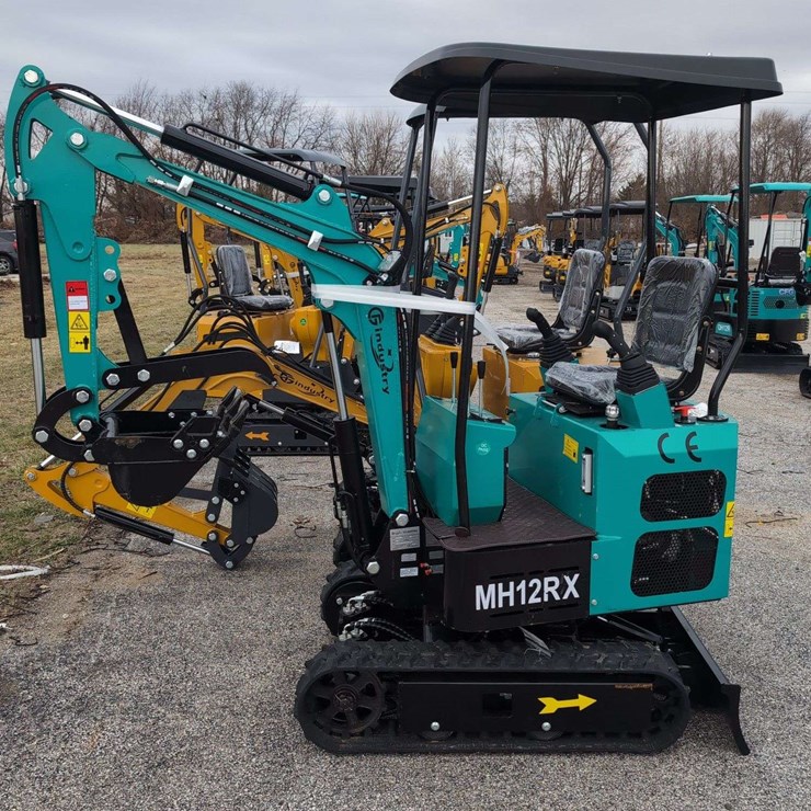CFG Industrial Mini Excavator - MH12RX - GREEN