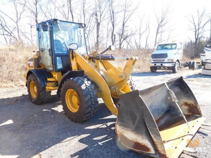 2022-caterpillar-908m-image-6