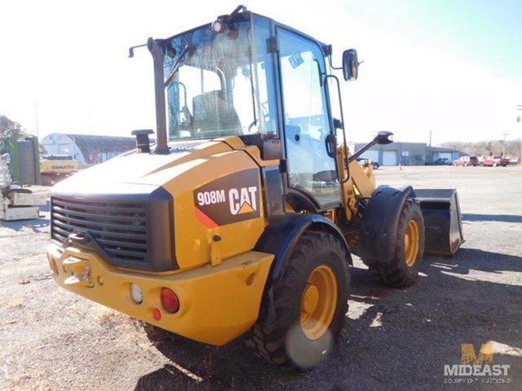 2022-caterpillar-908m-image-4