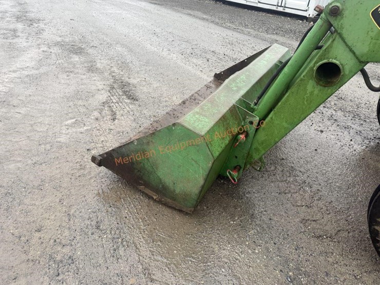 john-deere-2240-image-13