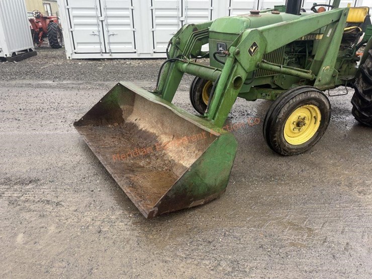 john-deere-2240-image-36