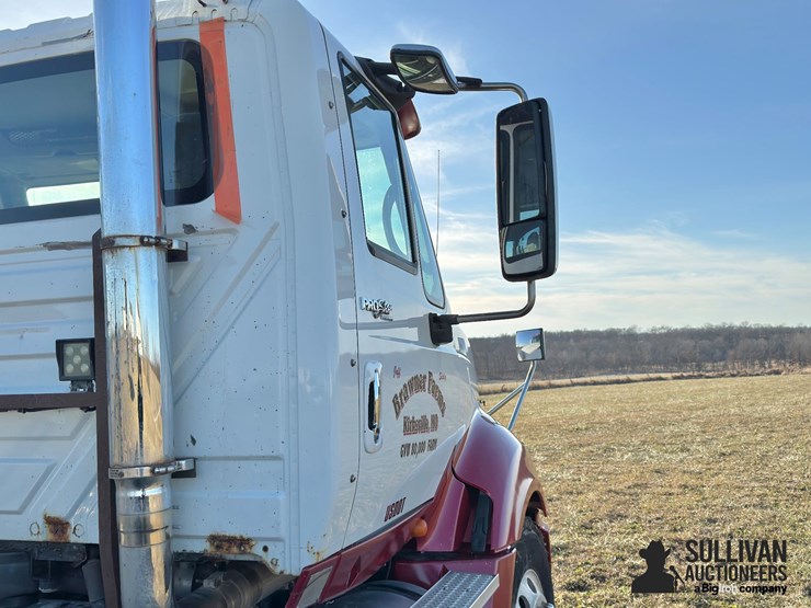 international-prostar-image-15