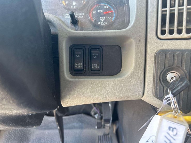 2018-international-workstar-7400-image-21