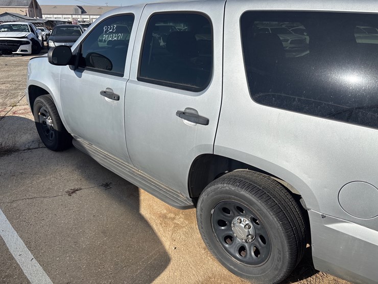 chevrolet-tahoe-image-5