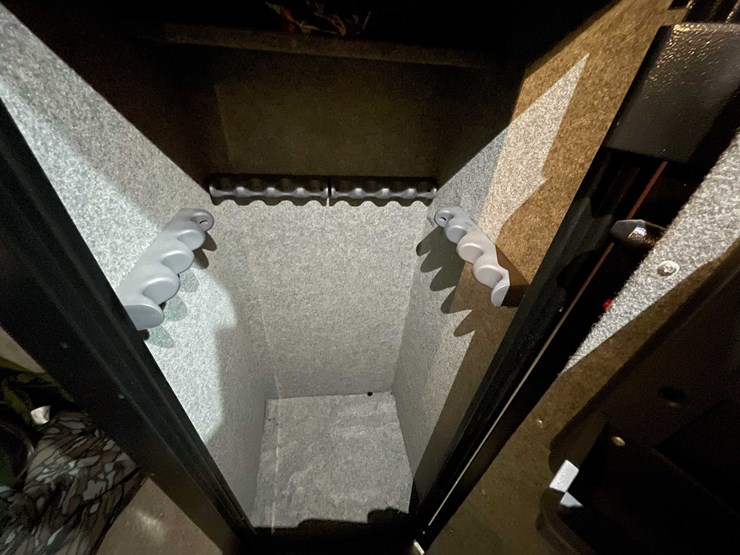 #7373-•-stack-on-gun-safe-image-11