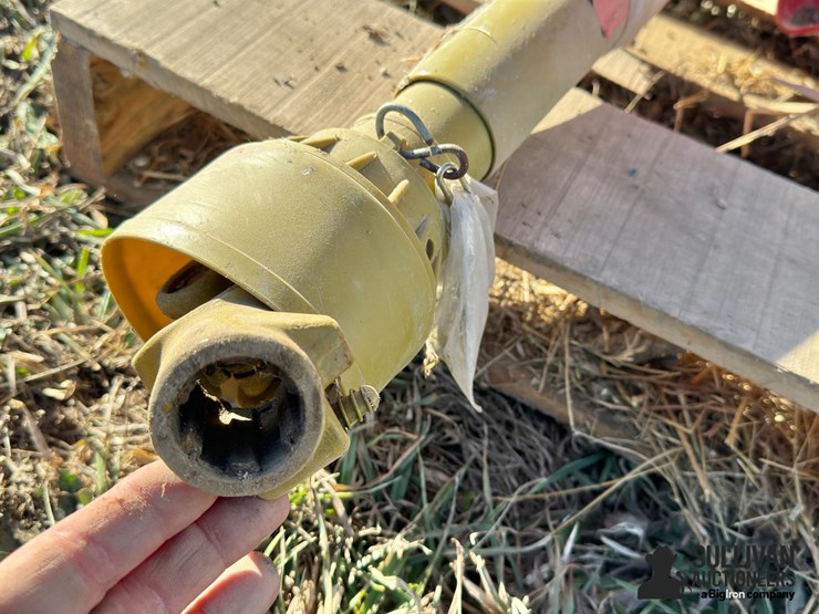 2022-behlen-country-3-pt-fertilizer-spreader-image-10