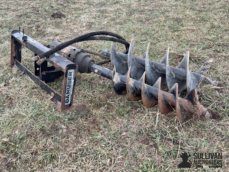 danuser-ep15-skid-steer-hydraulic-auger-digger-image-5