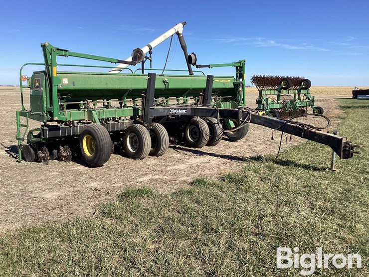 john-deere-1530-image-3