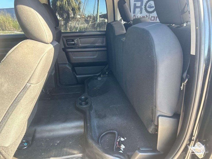 2019-dodge-1500-image-22