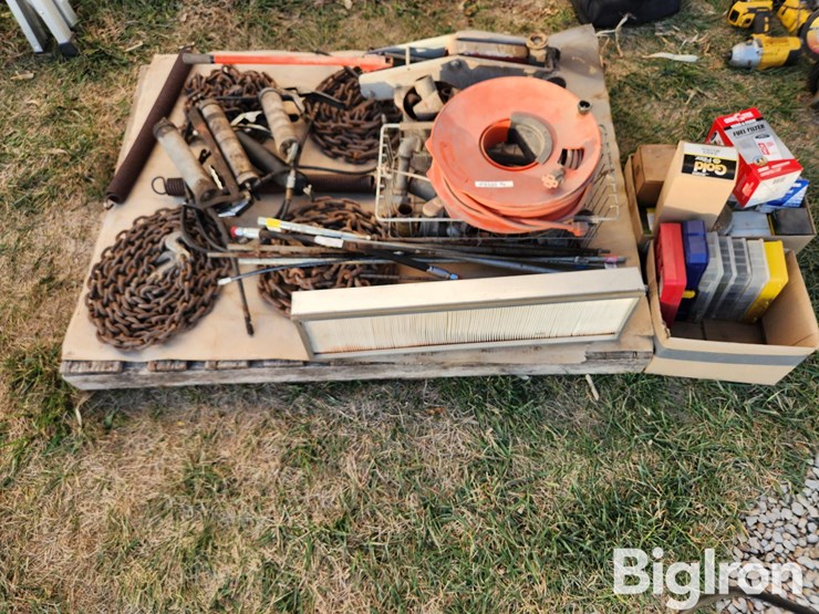 assorted-log-chains-image-2