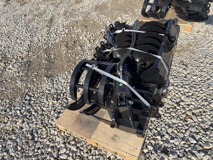 agt-lot-of-nine-mini-excavator-attachments-image-4