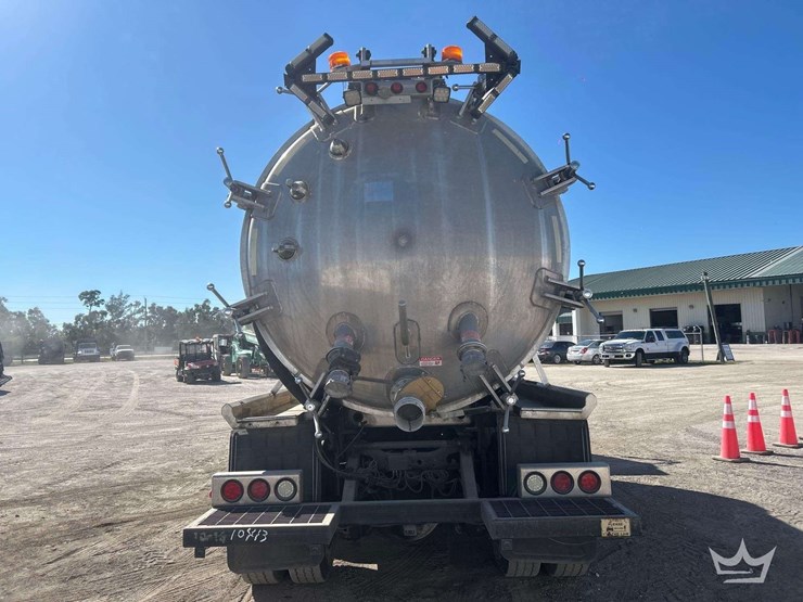 2018-international-workstar-7400-image-39