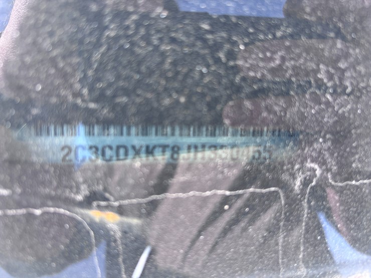 #36-•-2018-dodge-charger-image-12