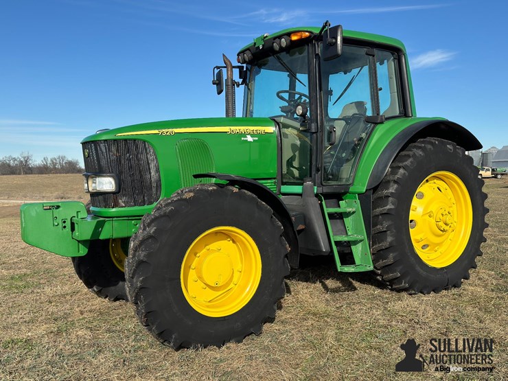 john-deere-7320-image-1