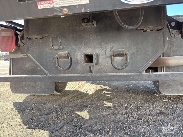 2017-ford-f550-image-12