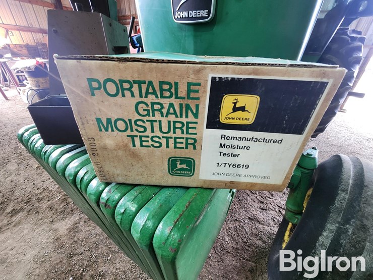 john-deere-200-image-13