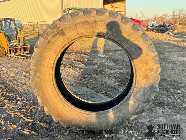 goodyear-dyna-torque-radial-18.4r42-tractor-tire-image-2