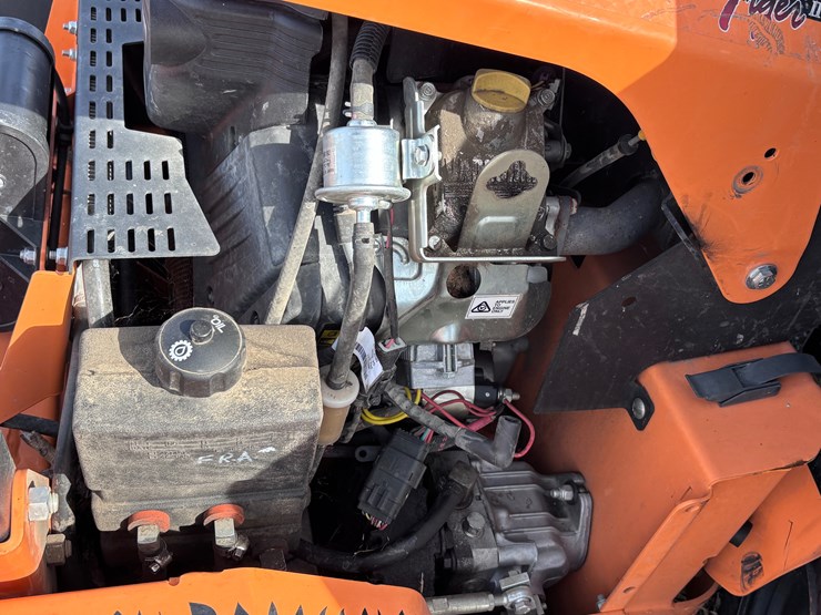 #49-•-2019-turf-tiger-lawnmower-image-4