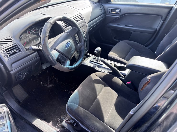 #38-•-2008-ford-fusion-|-no-key-image-6