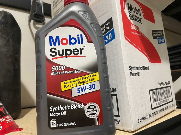 #12959-•-(6)-new-in-box-mobile-synthetic-5w-30-motor-oil-image-2