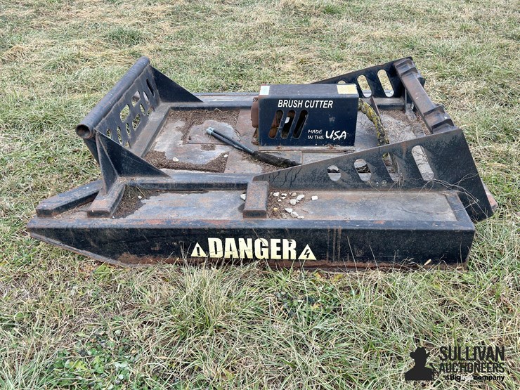 skid-steer-brush-cutter-attachment-image-8