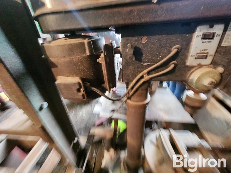 guardian-power-16-speed-heavy-duty-drill-press-image-7