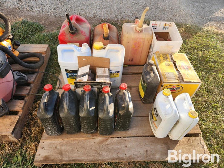 gas-cans-&-lubricants-image-6