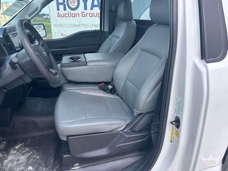 2022-ford-f150-image-13