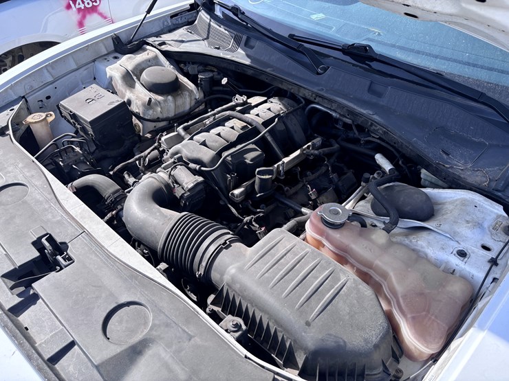 #31-•-2014-dodge-charger-image-12