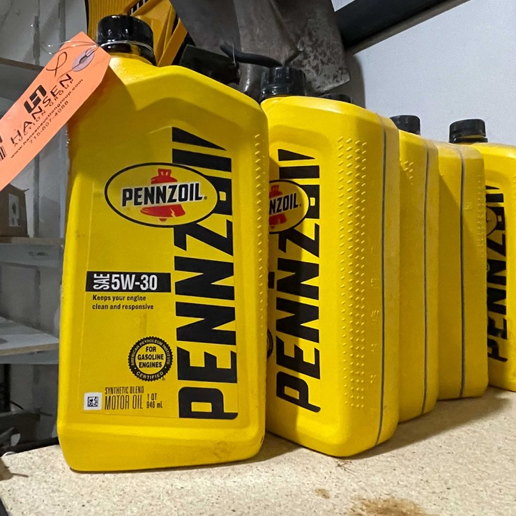 #12961 • (5) Pennzoil 5W30 Motor Oil