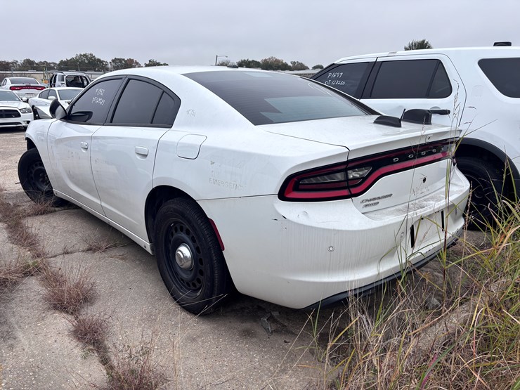 #78-•-2019-dodge-charger-image-4
