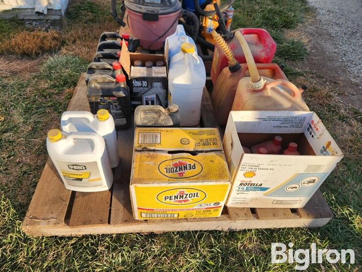 gas-cans-&-lubricants-image-4