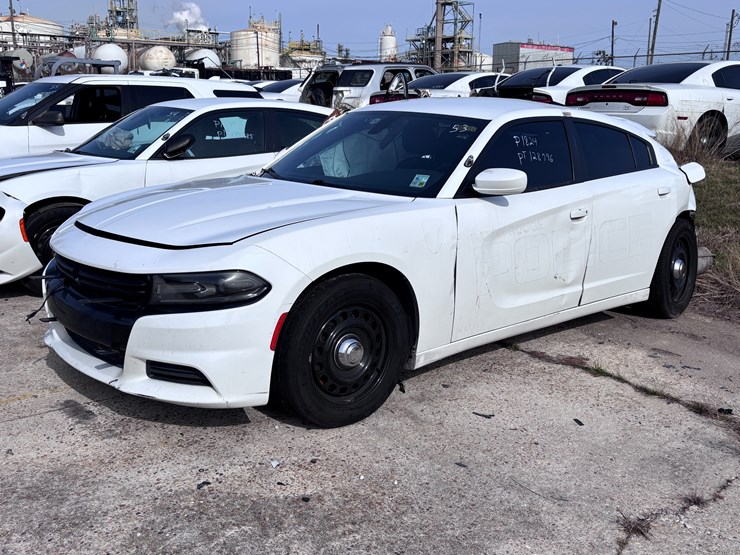 #53-•-2018-dodge-charger-image-1