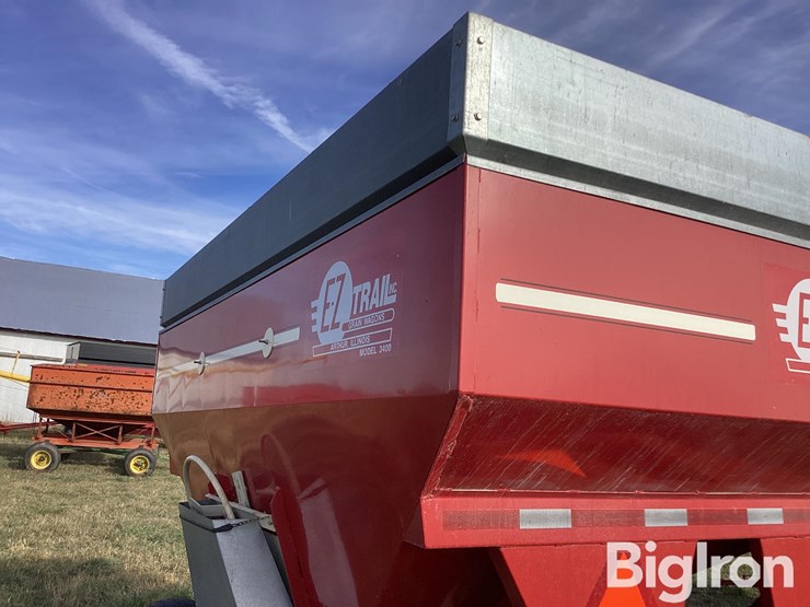 ez-trail-1348-b-400-bu-gravity-wagon-image-11