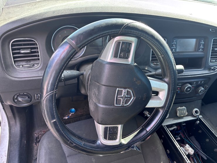 #25-•-2012-dodge-charger-image-9