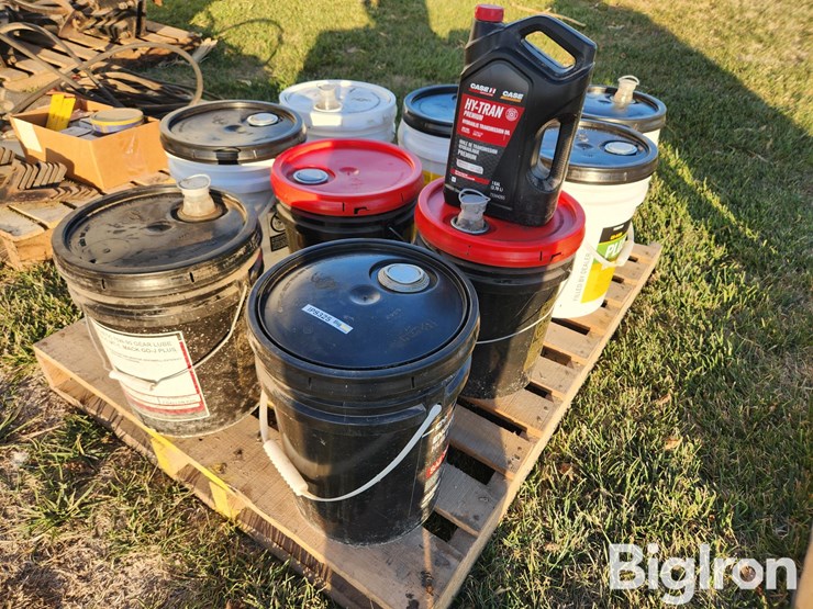 5-gal-buckets-of-assorted-oil-image-1