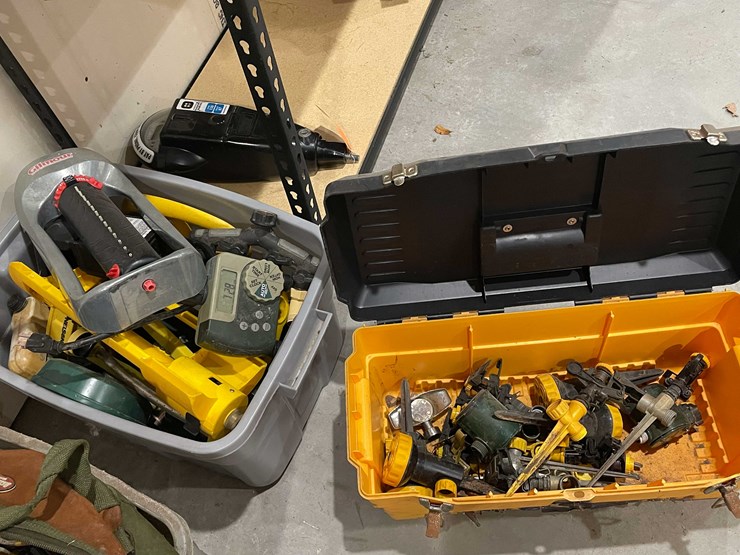 #12950-•-misc.-lawn-sprinkler-lot-image-1