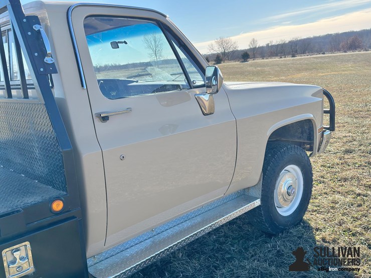 gmc-sierra-2500-image-14