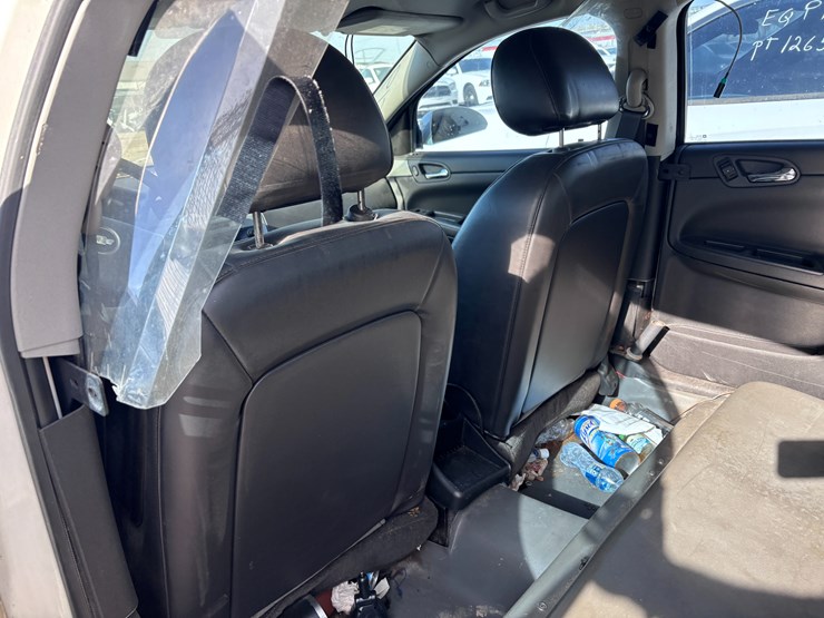 #4-•-2009-chevrolet-impala-image-6